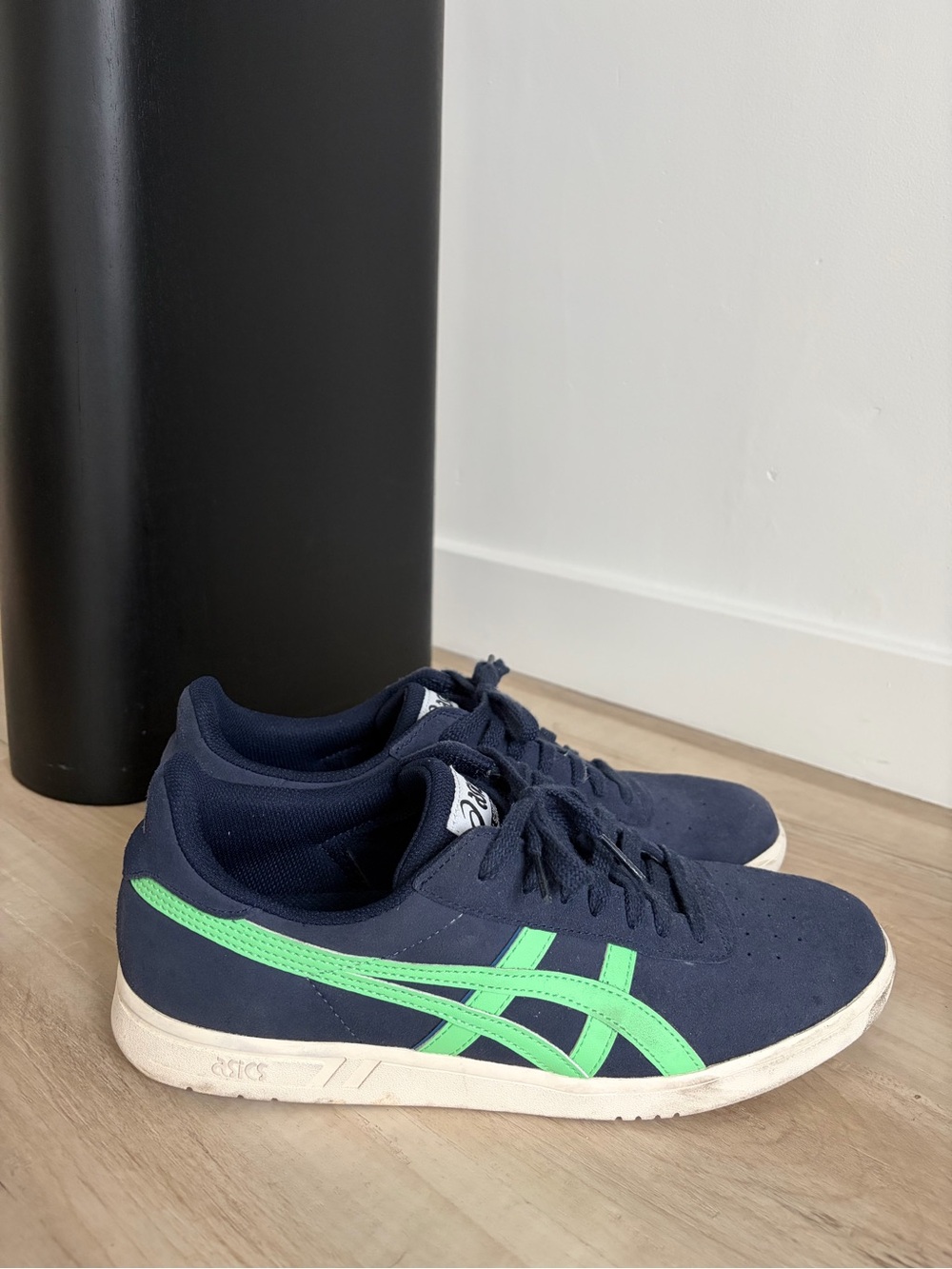 Asics Men's Vickka Skateboarding Sneakers
